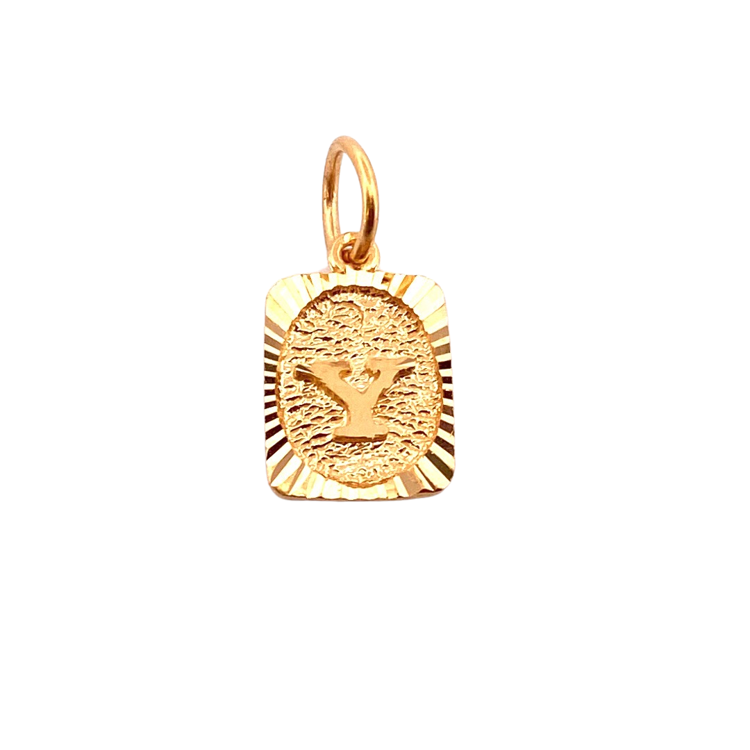 Gold initial 2025 pendant canada