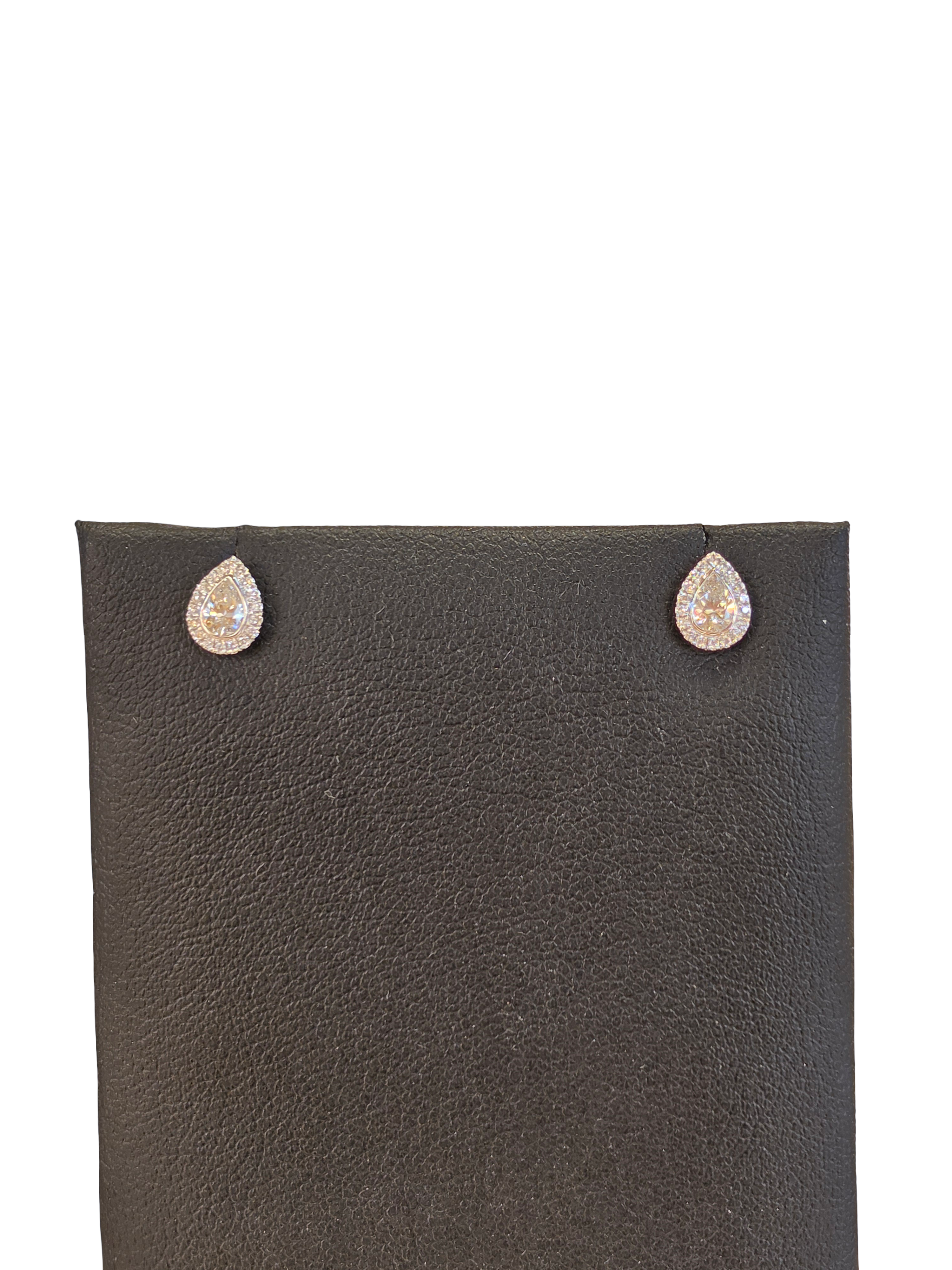 18K Gold Natural Diamond Earrings