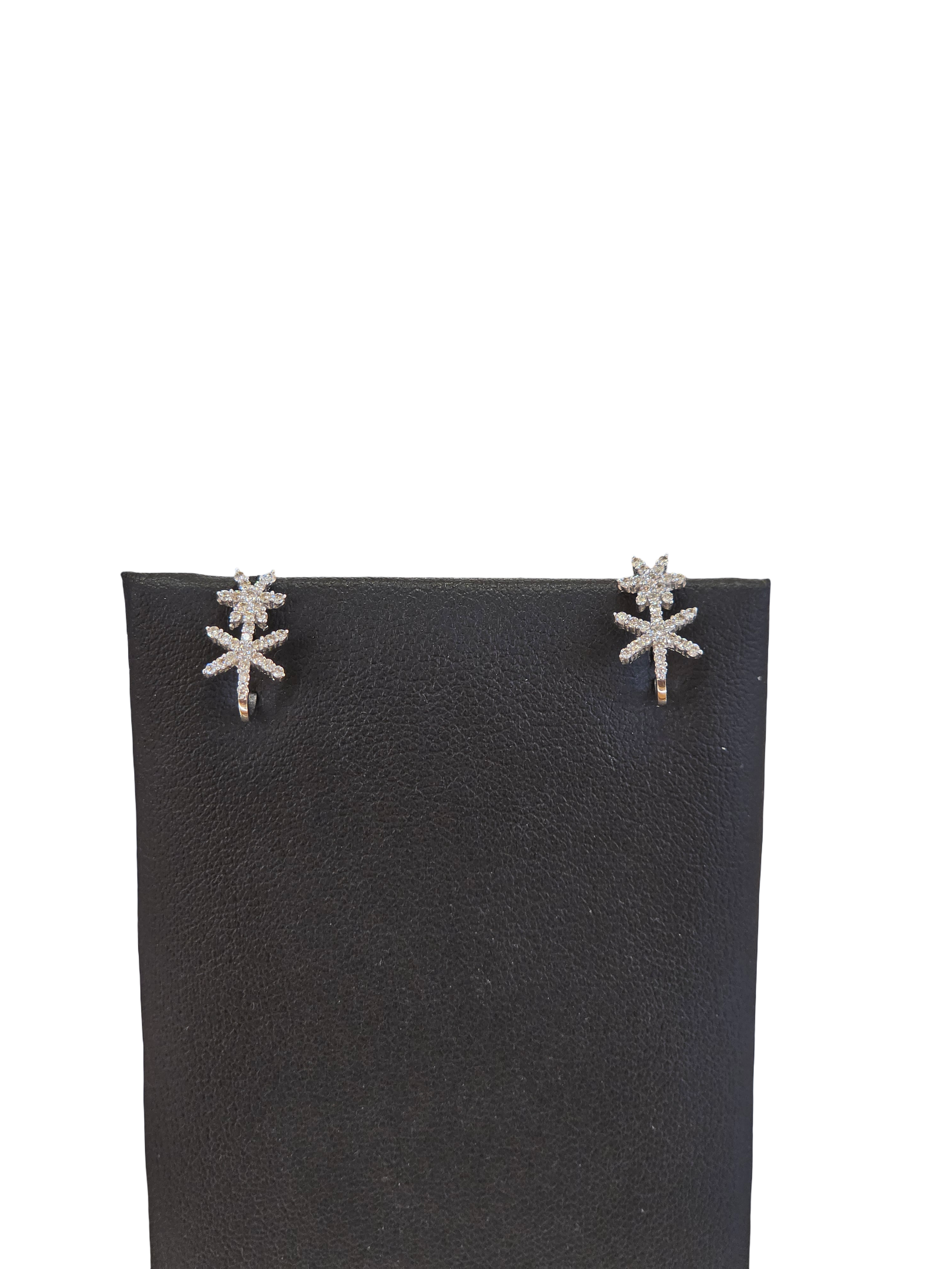 18K Gold Natural Diamond Earrings