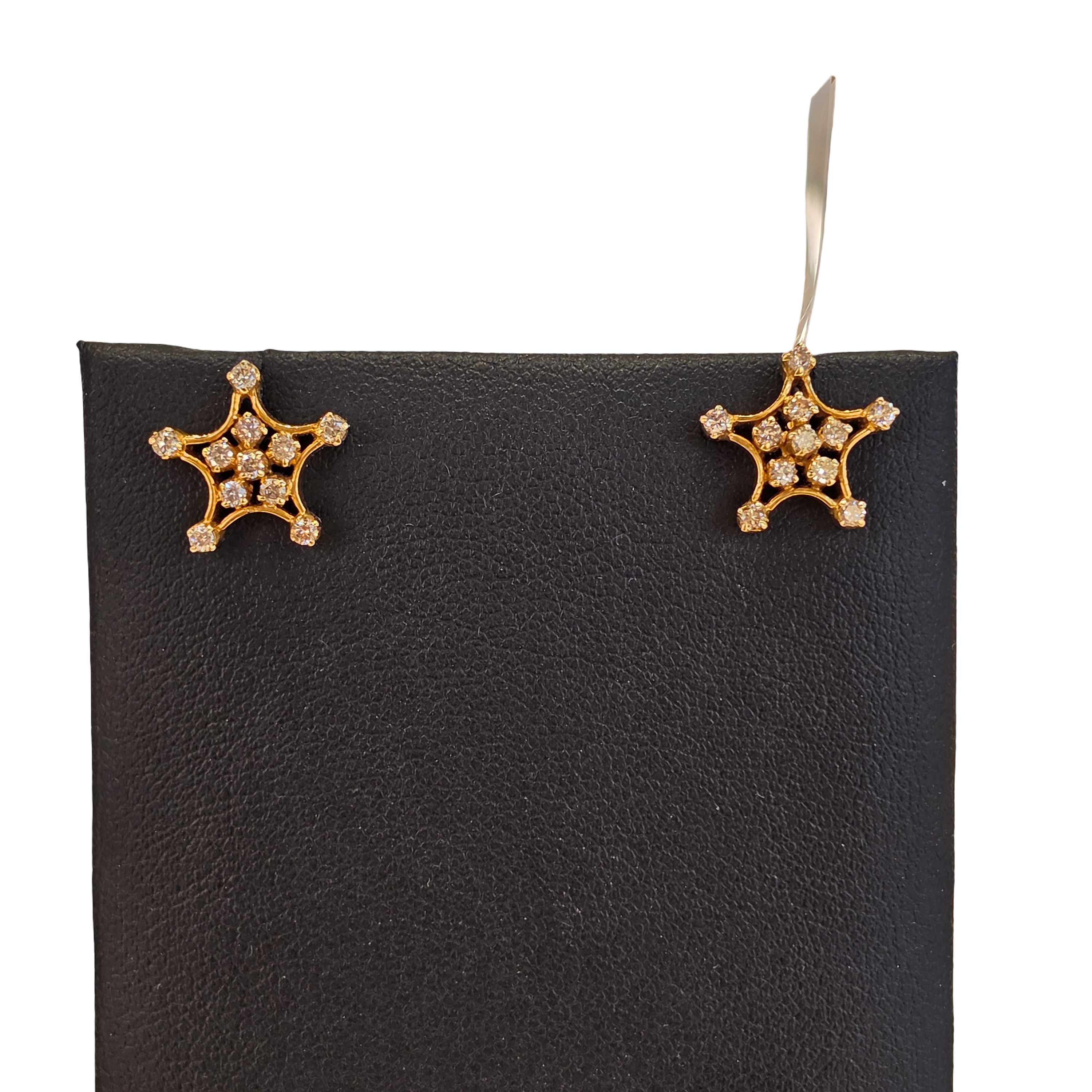 18K Gold Natural Diamond Earrings