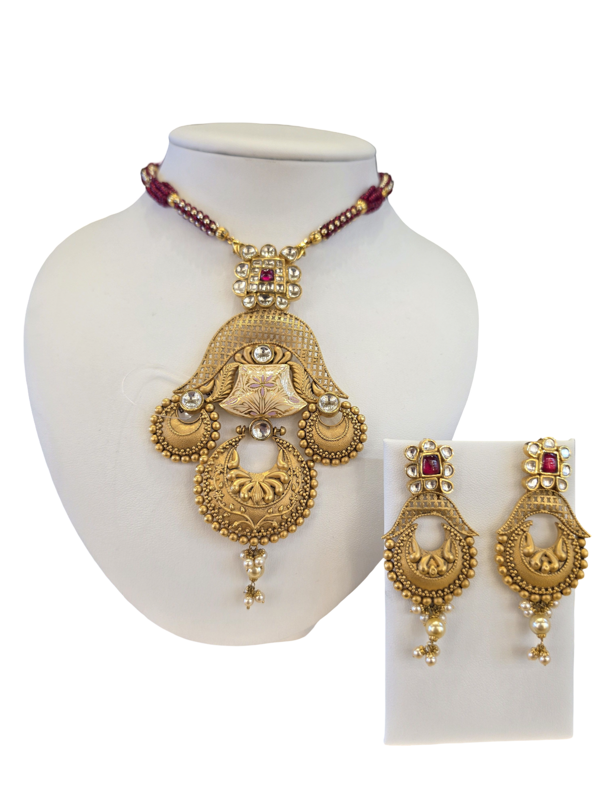 22K Gold Designer Antique Bridal Set