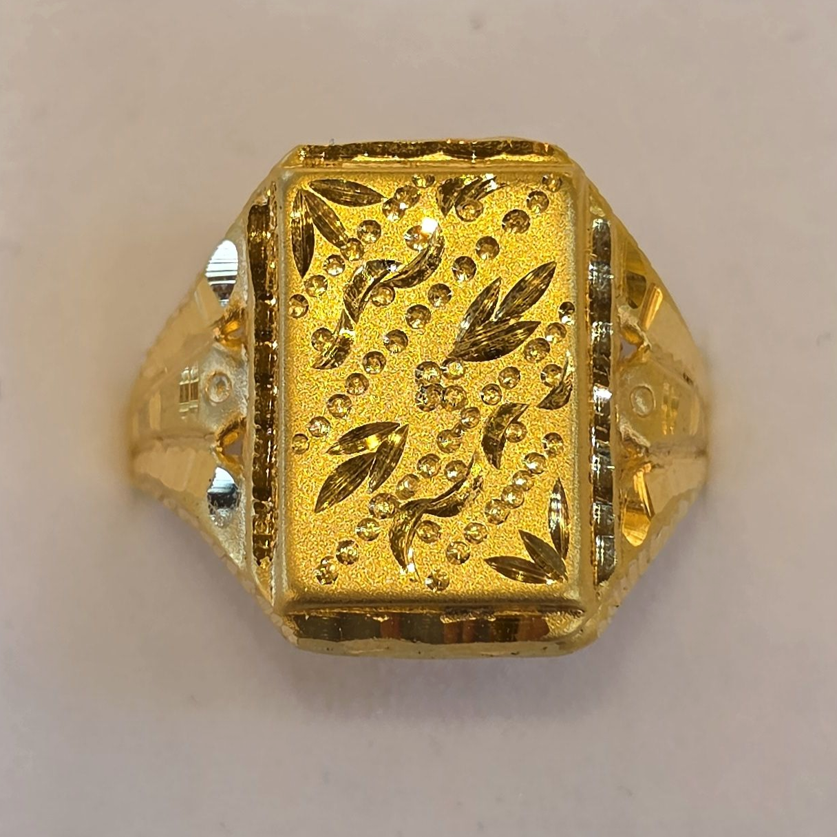 22K Gold Men's Ring