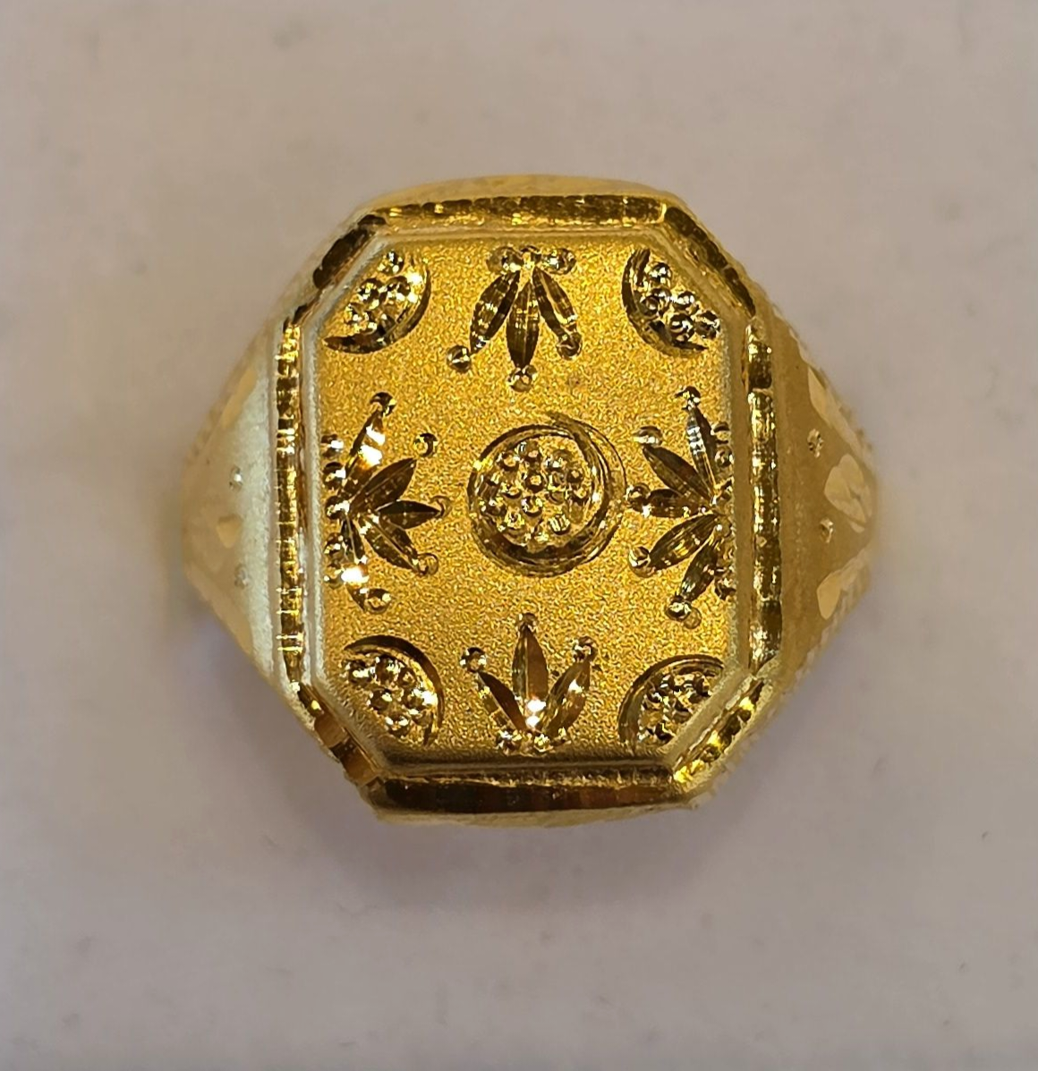 22K Gold Men's Ring