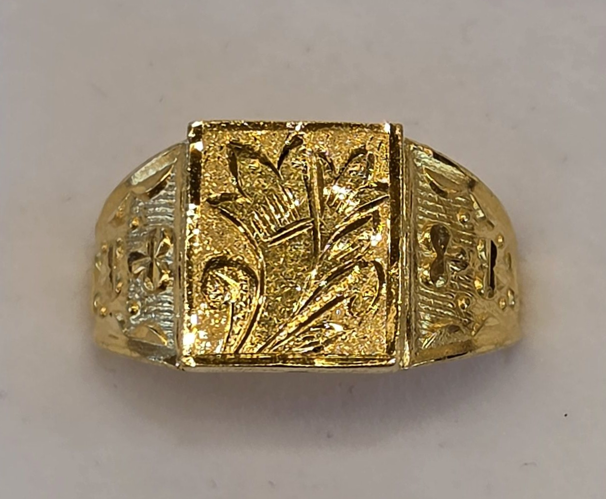 22K Gold Men's Ring