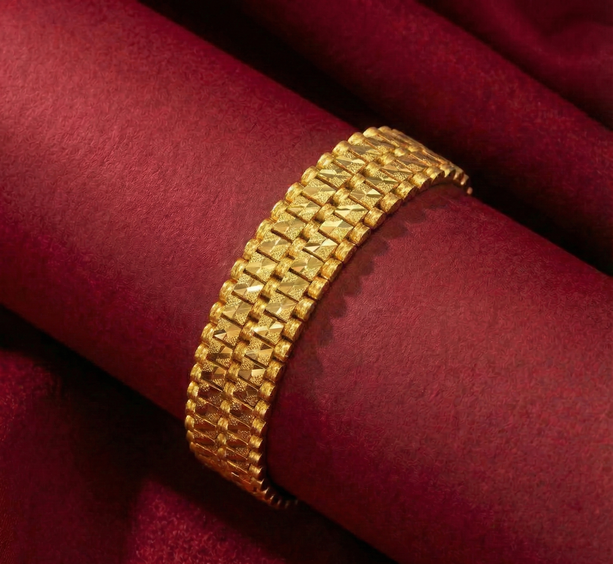 22K Gold Designer Men's Bracelet