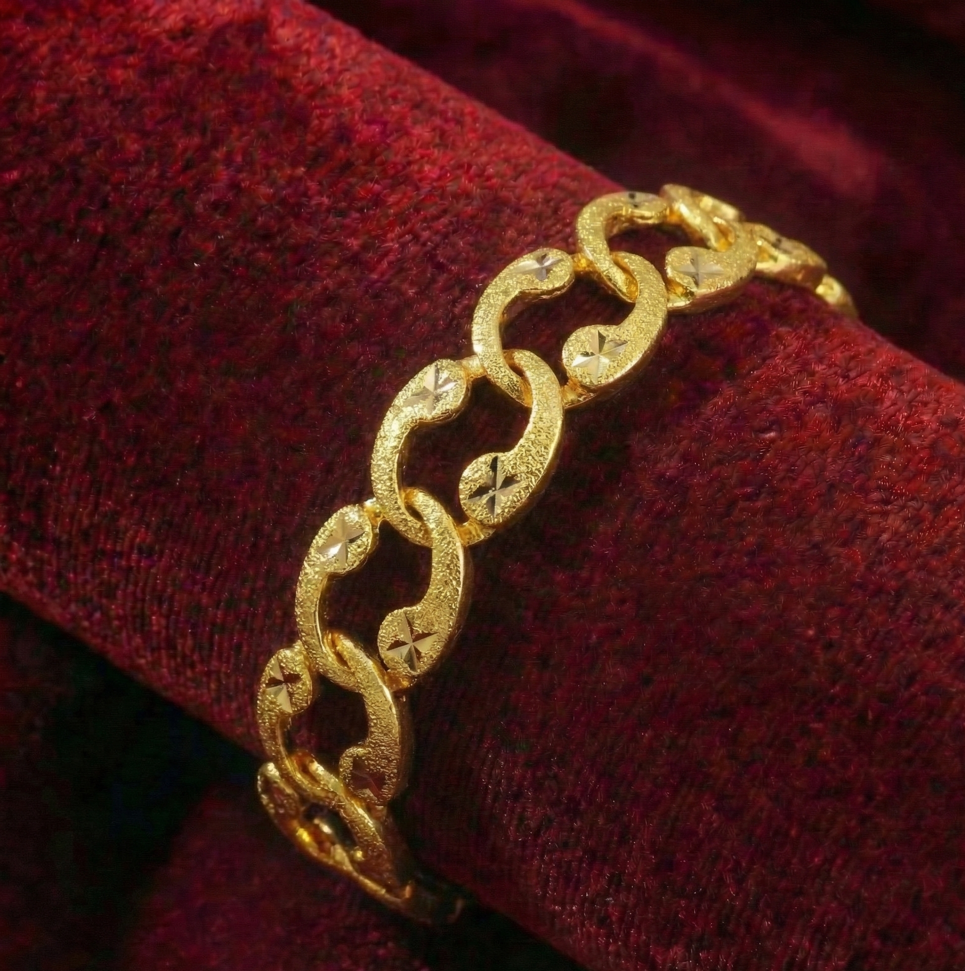 22K Gold Designer Men's Bracelet