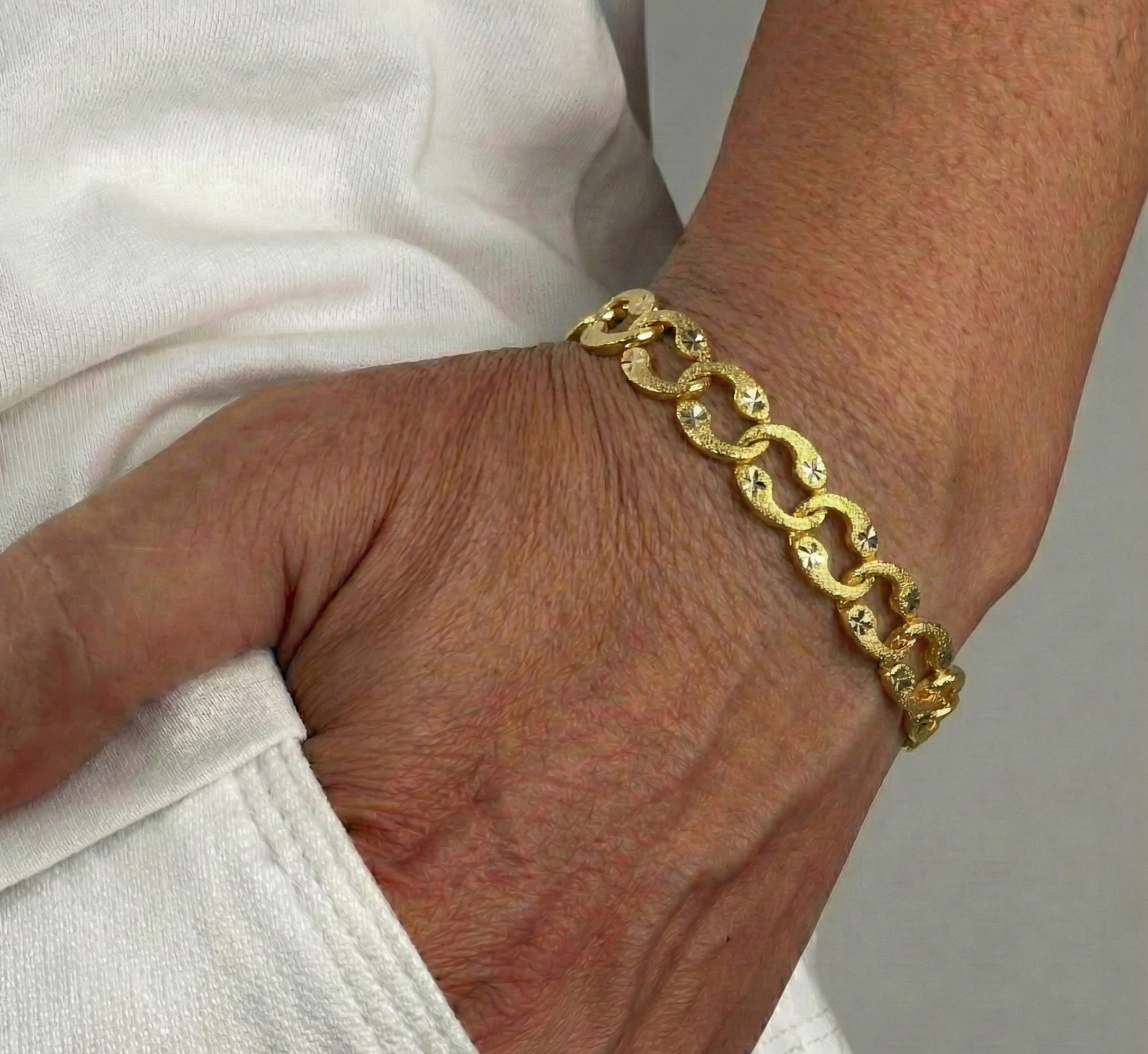 22K Gold Designer Men's Bracelet