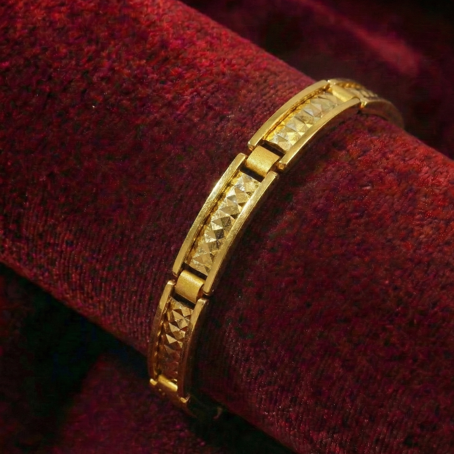 22K Gold Designer Men's Bracelet