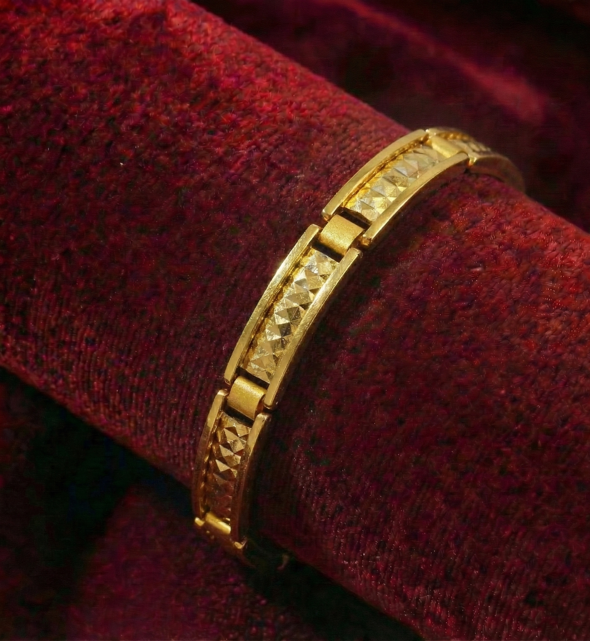 22K Gold Designer Men's Bracelet