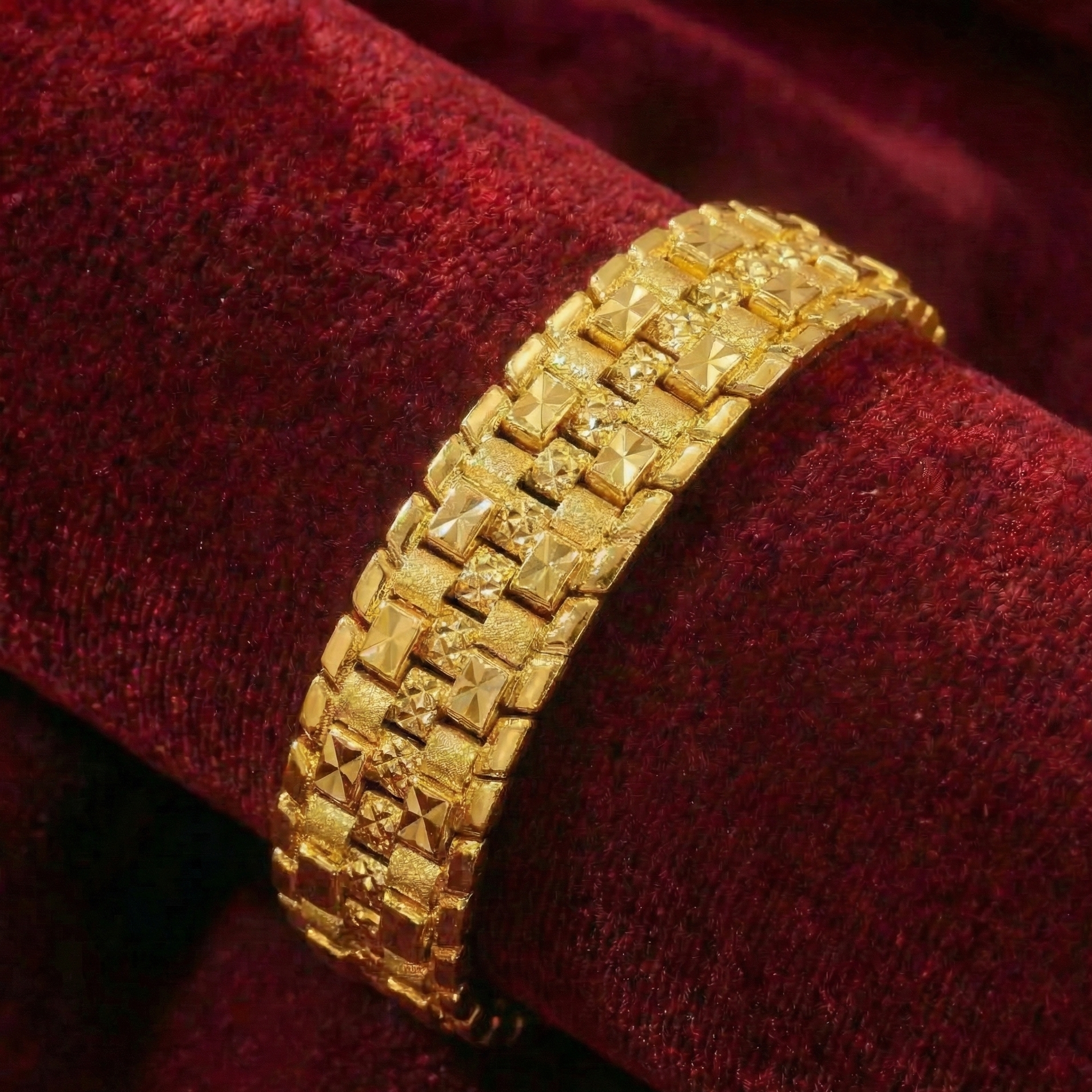 22K Gold Designer Men's Bracelet