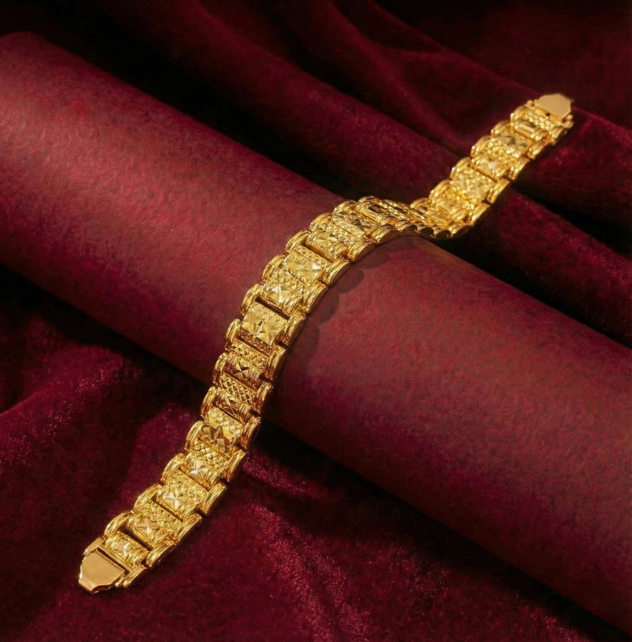 22K Gold Designer Men's Bracelet