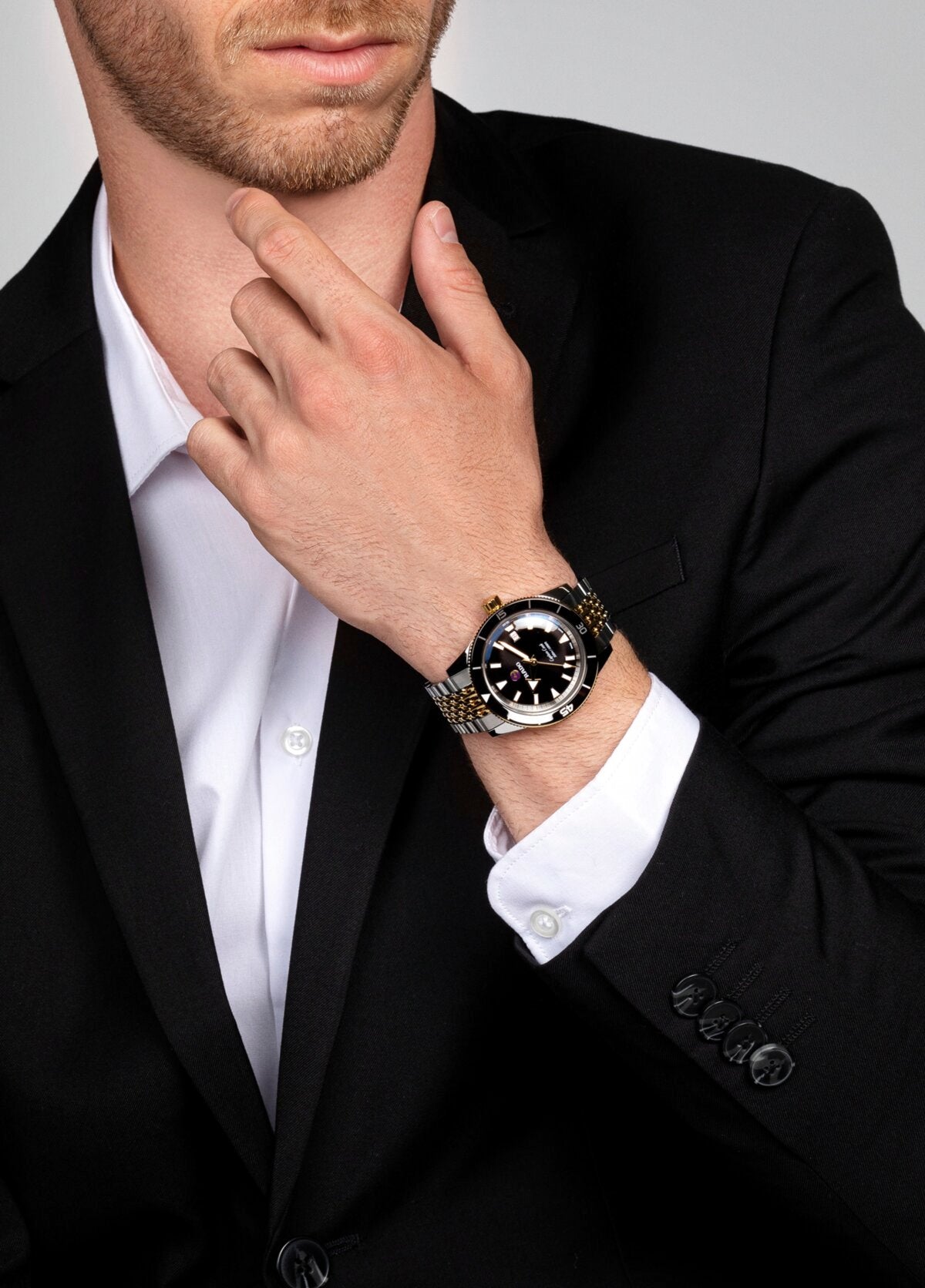 Captain Cook Automatic