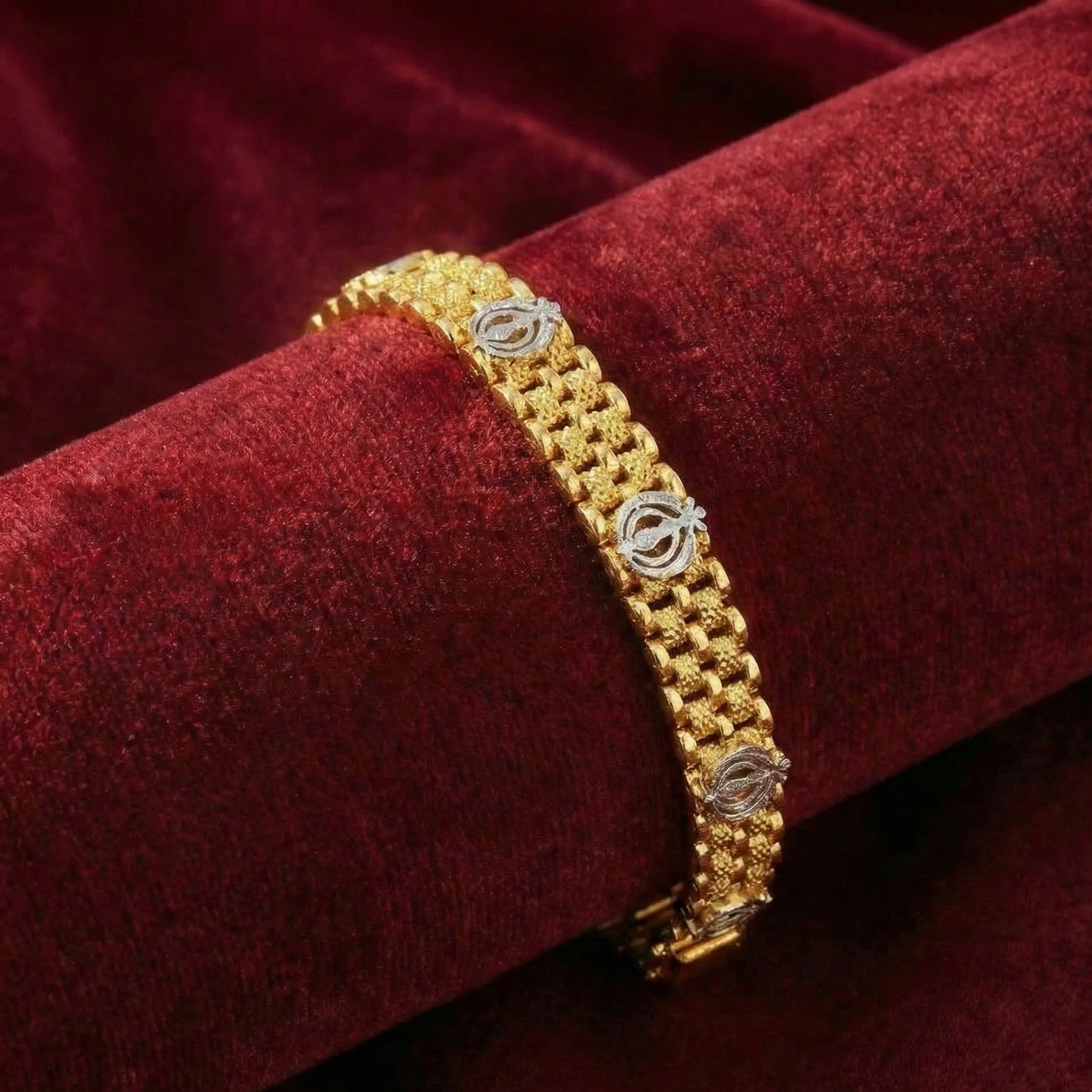 22K Gold Designer Men's Bracelet