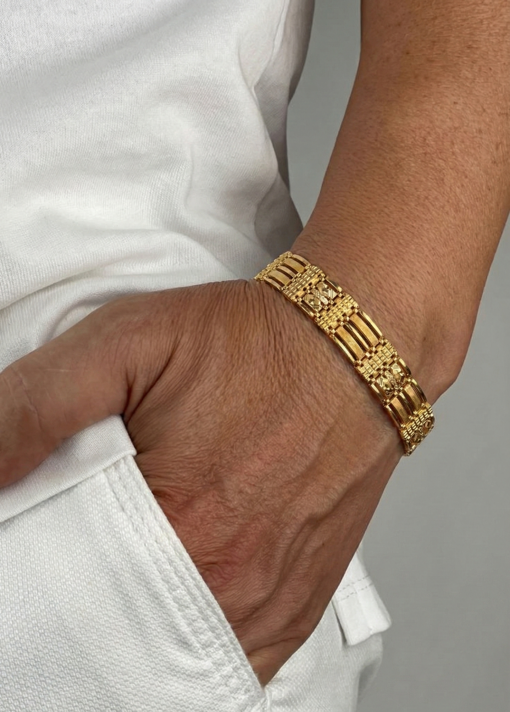 22K Gold Designer Men's Bracelet