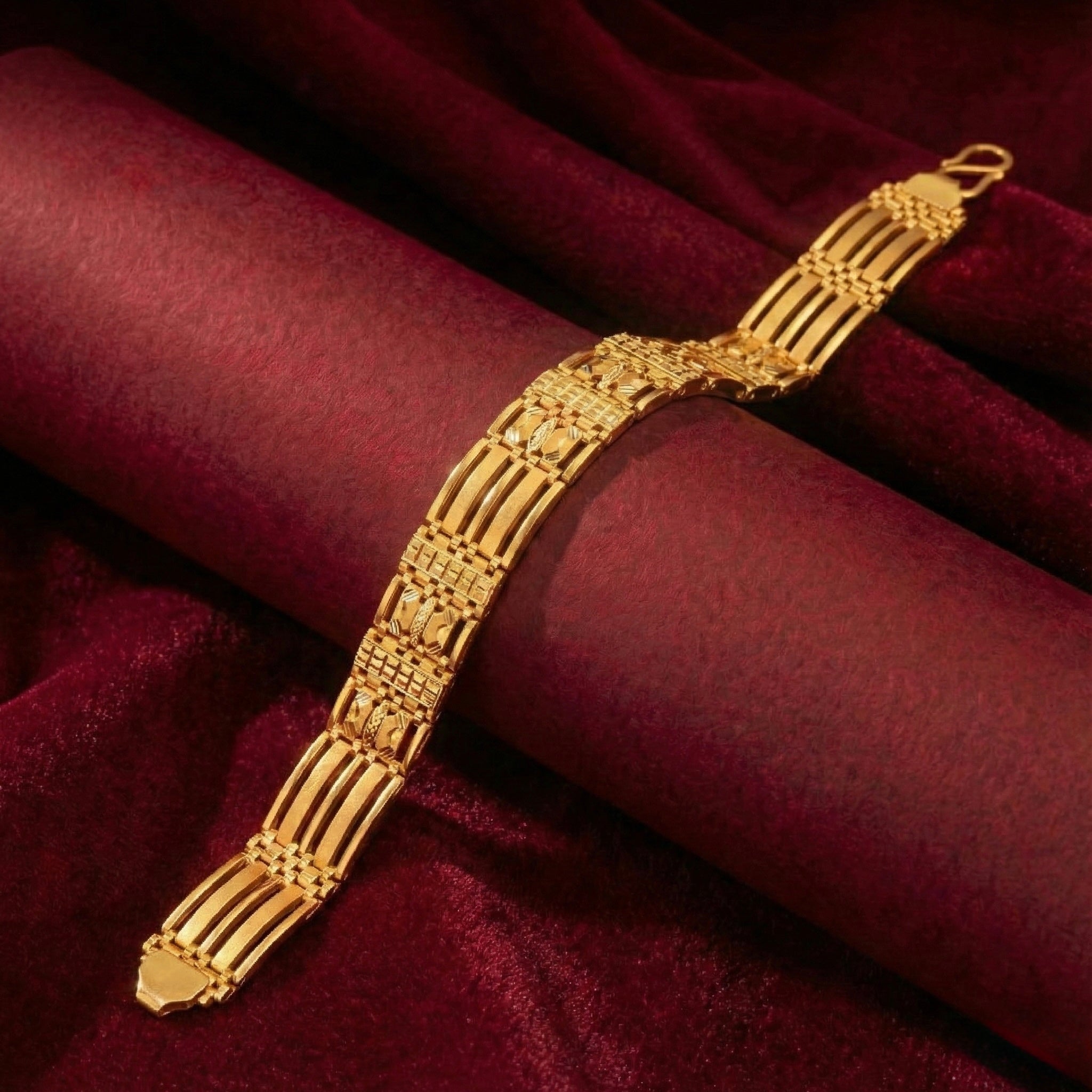 22K Gold Designer Men's Bracelet