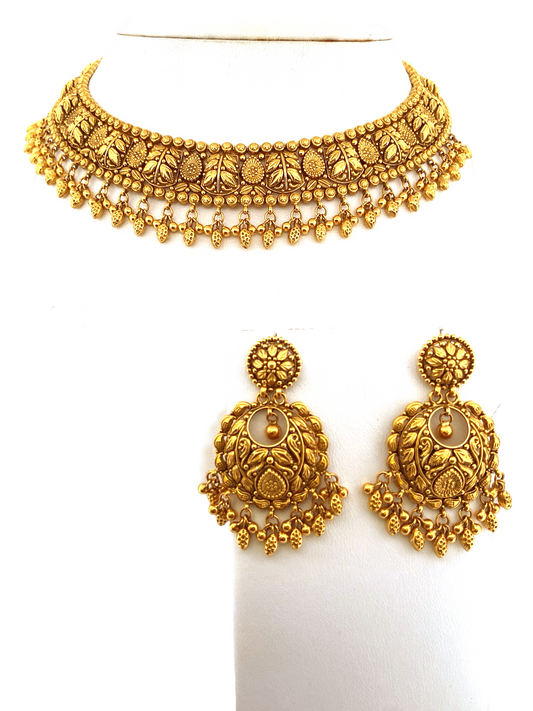22K Gold Antique Choker Jewellery Set