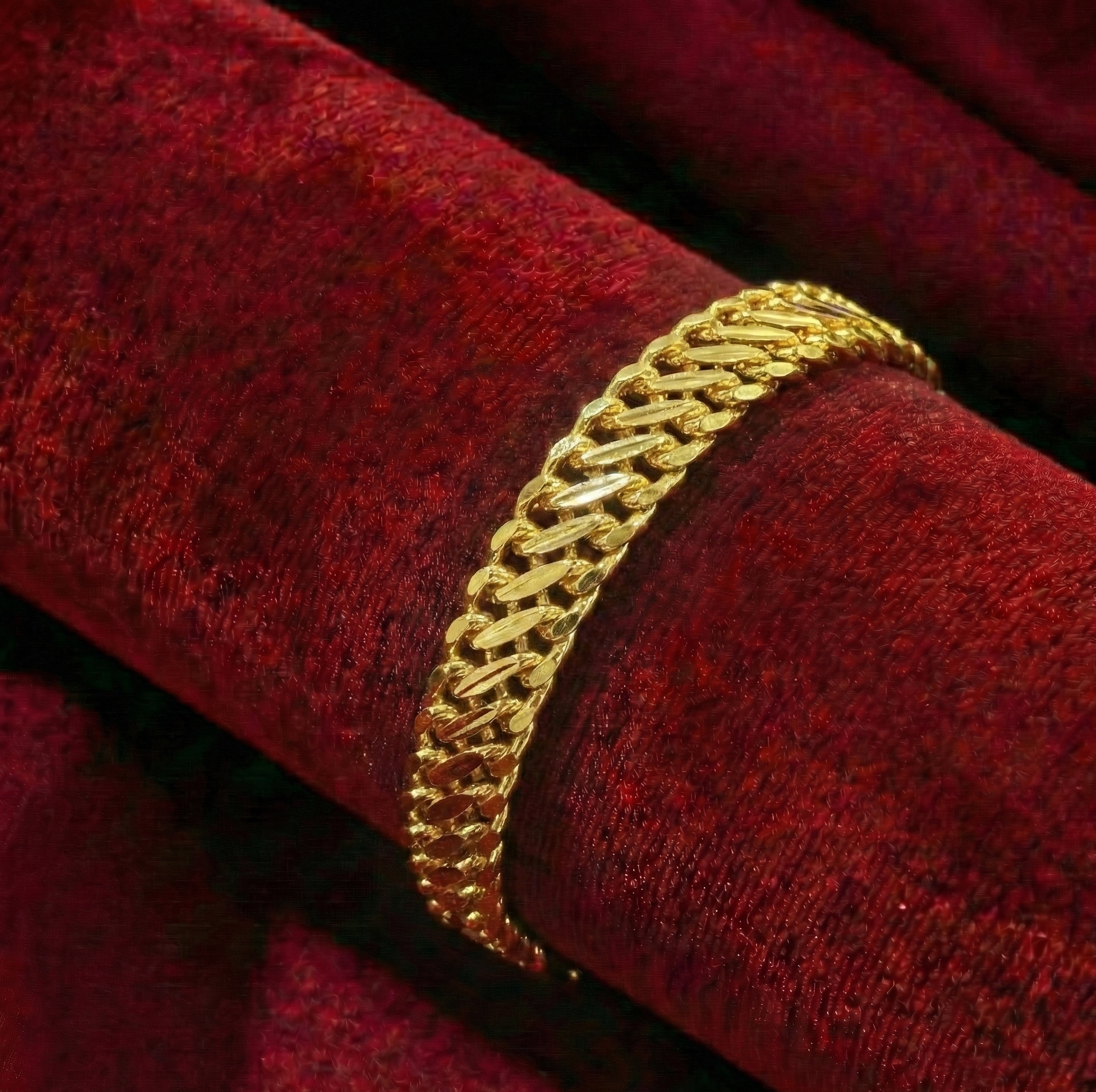 22K Gold Designer Men's Bracelet