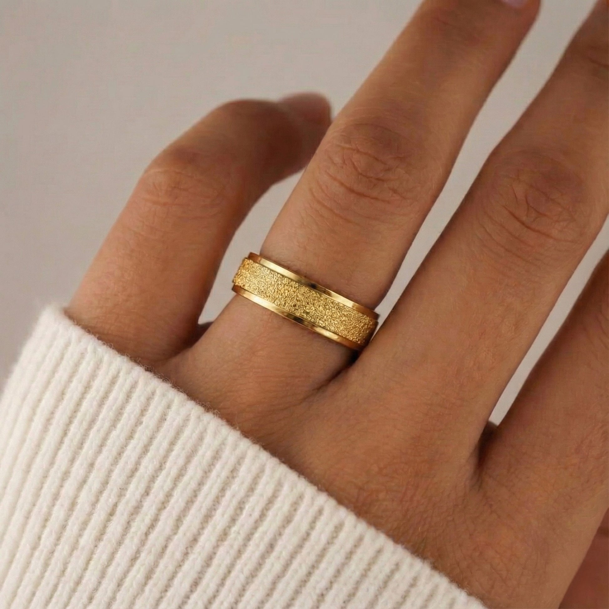 22K Gold Designer Band