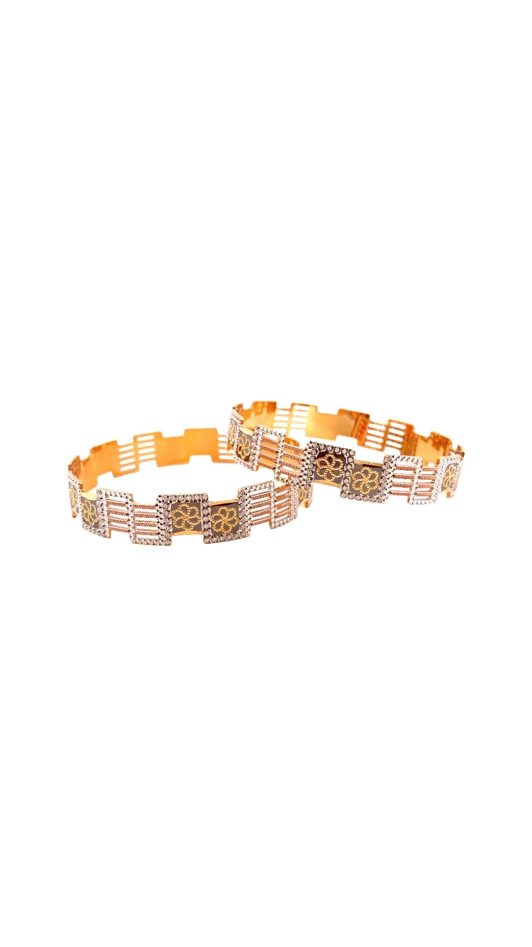 22K Gold Two-tone Flower Decor Pair of Bangles