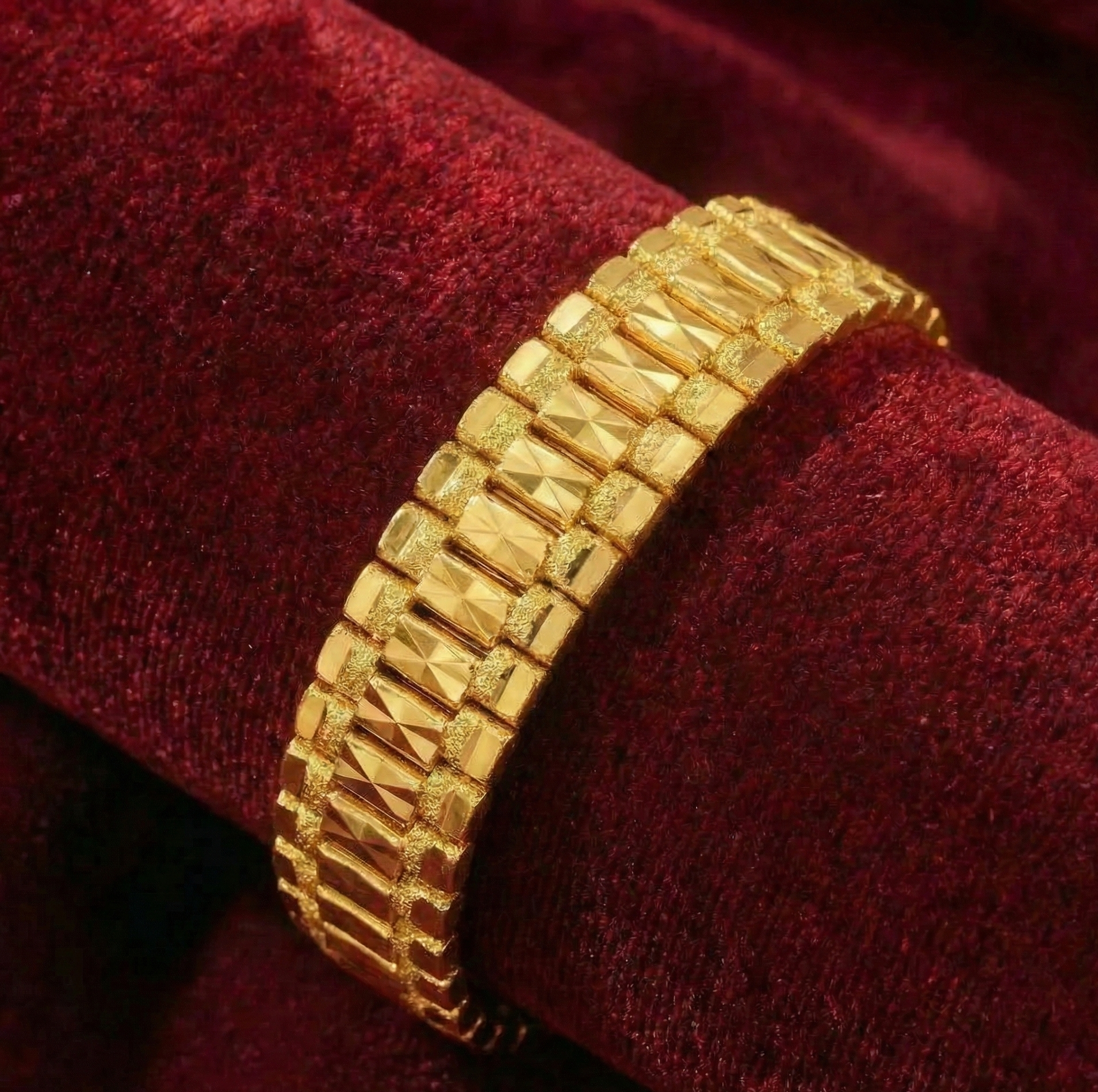 22K Gold Designer Men's Bracelet