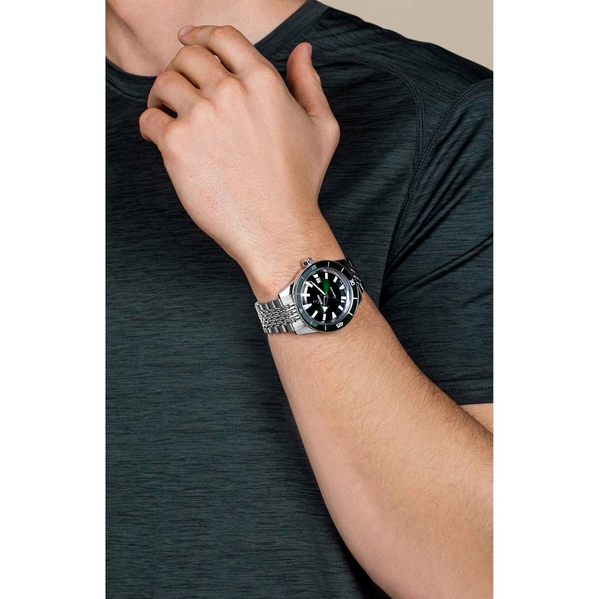 Captain Cook Automatic