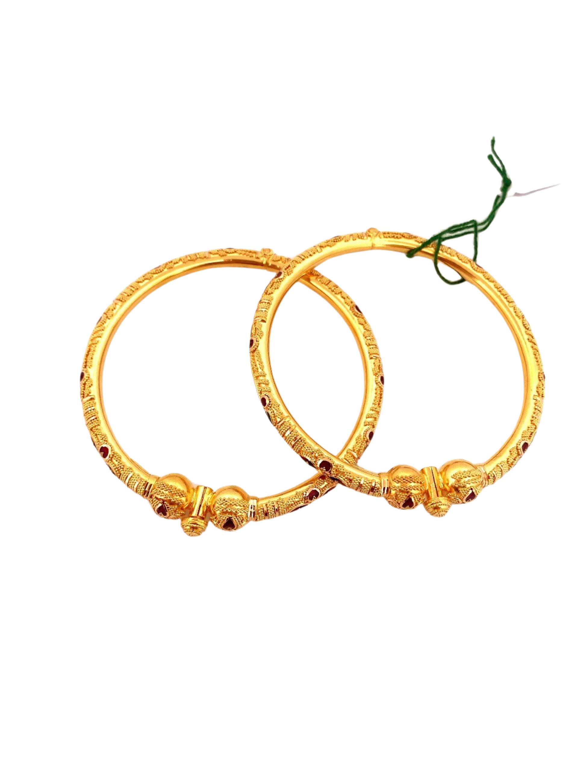 22K Gold Designer 2 Pieces Set Of Ladies Screw Bangles