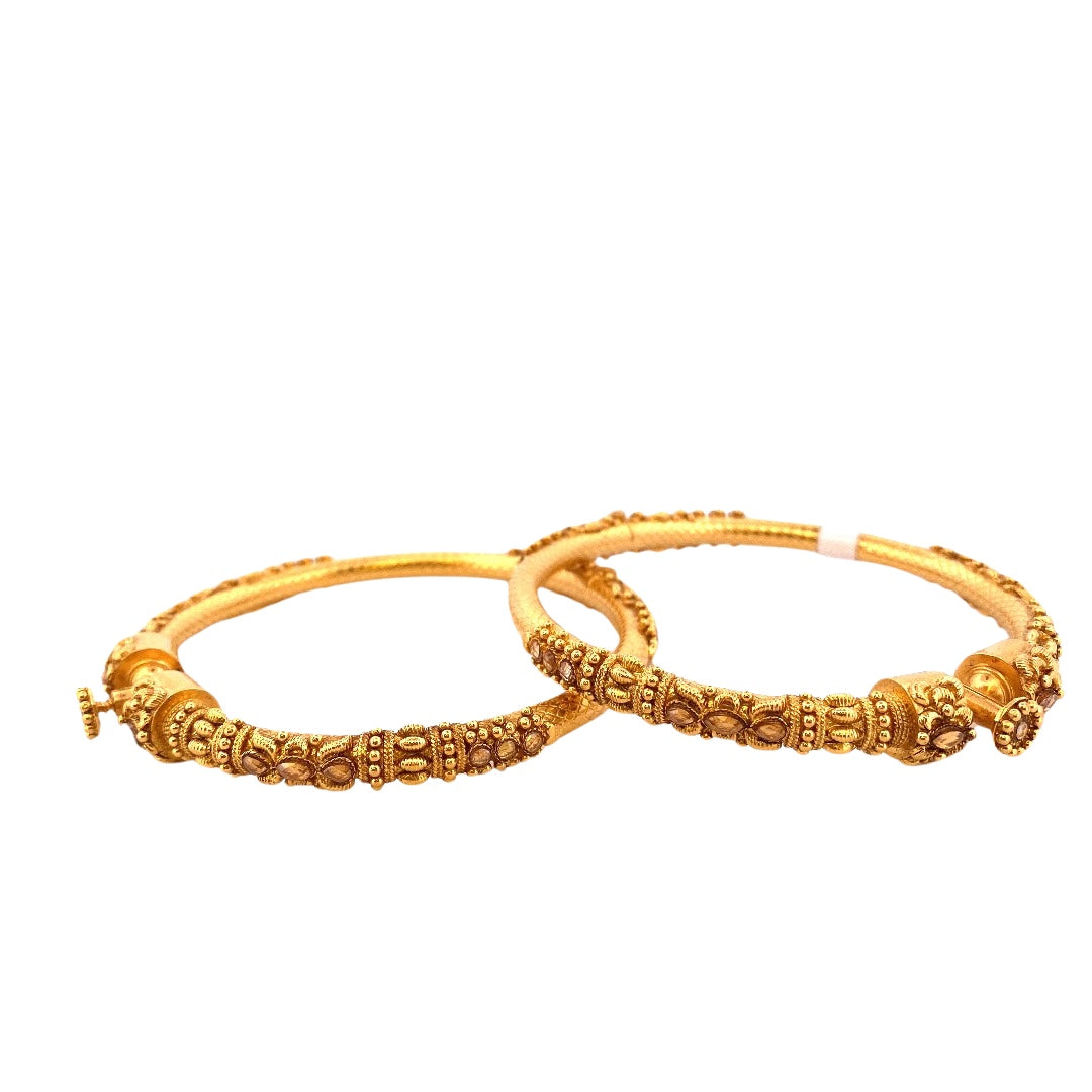 22K Gold Antique 2 Pieces Set Of Ladies Screw Bangles