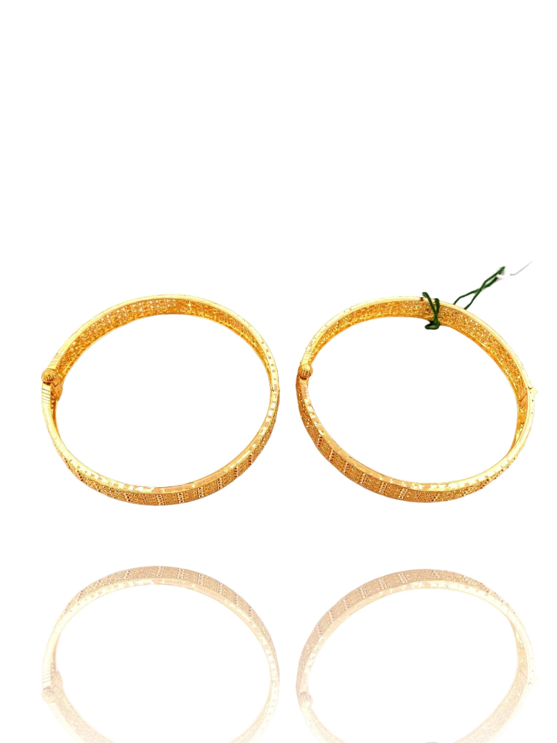 22K Gold Designer 2 Pieces Set of Ladies Screw Bangles