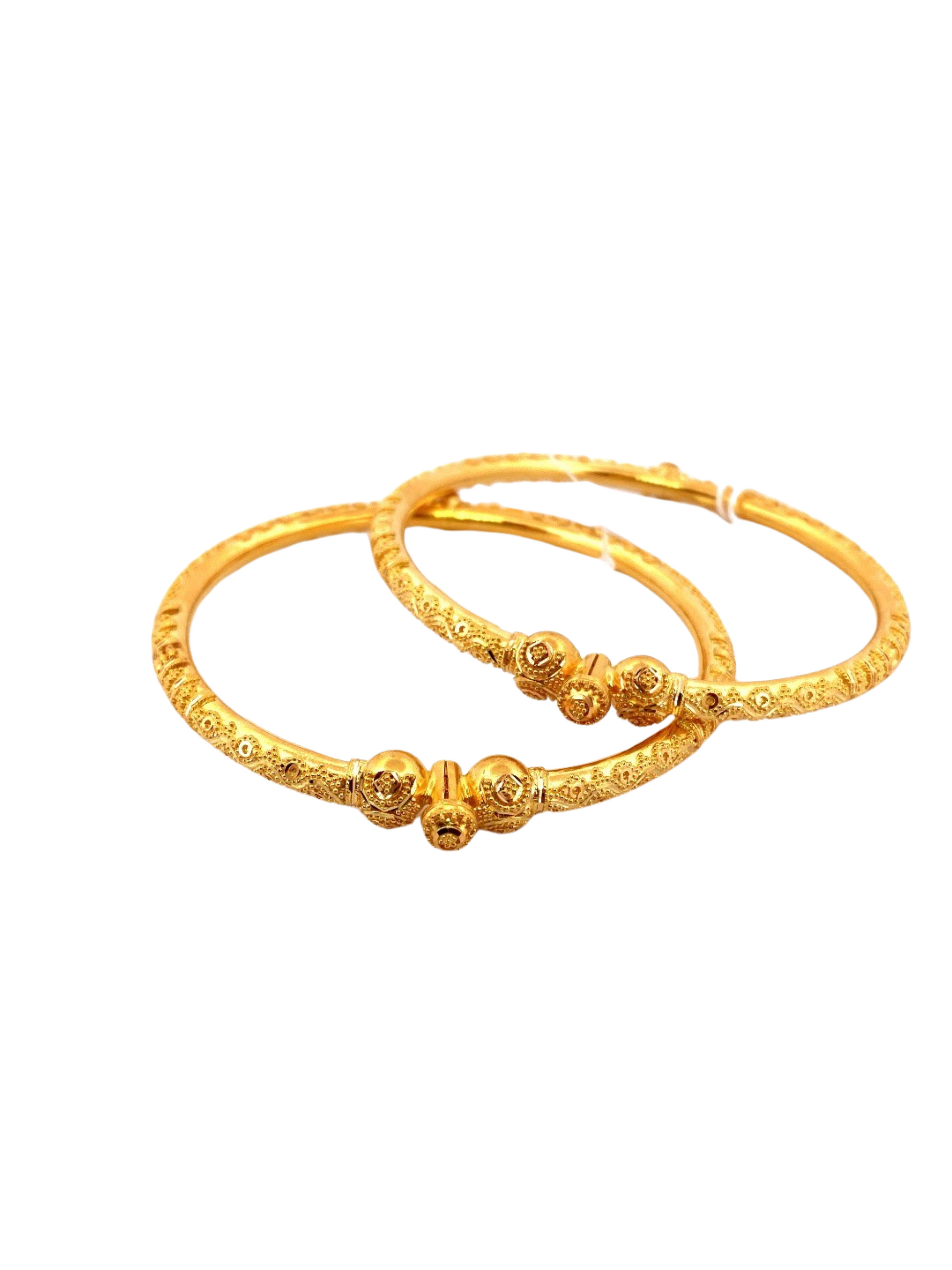 22K Gold Designer 2 Pieces Set Of Ladies Screw Bangles