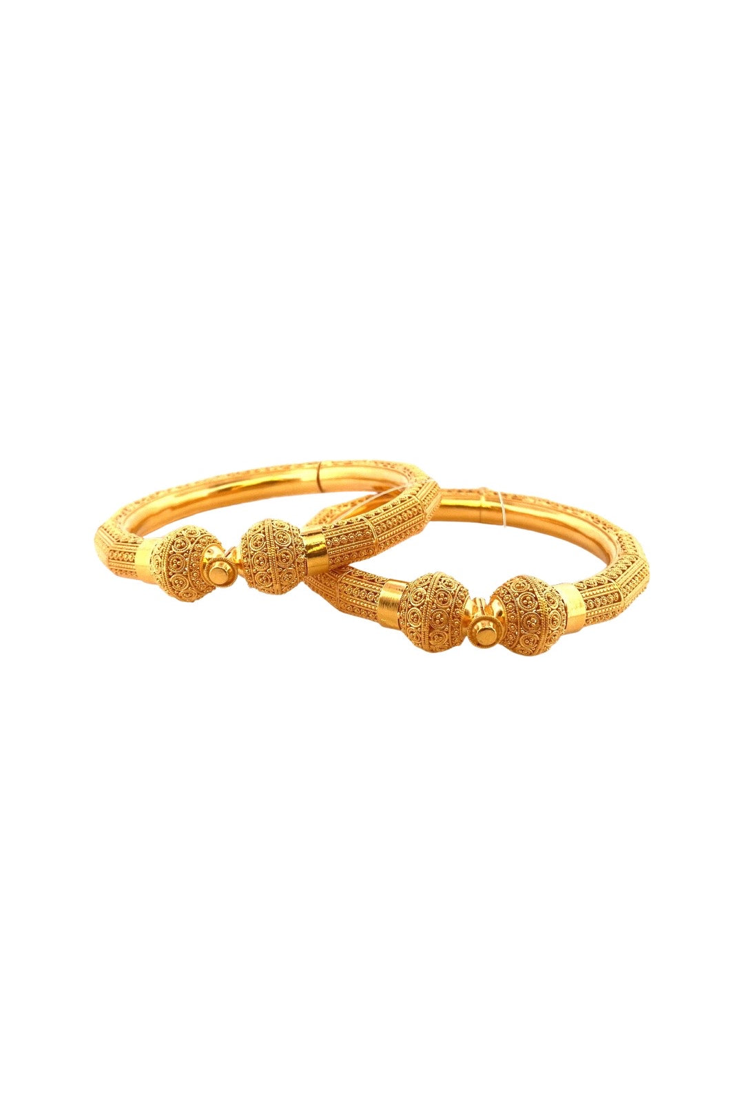 22K Gold 2 Pieces Set Of Ladies Screw Bangles