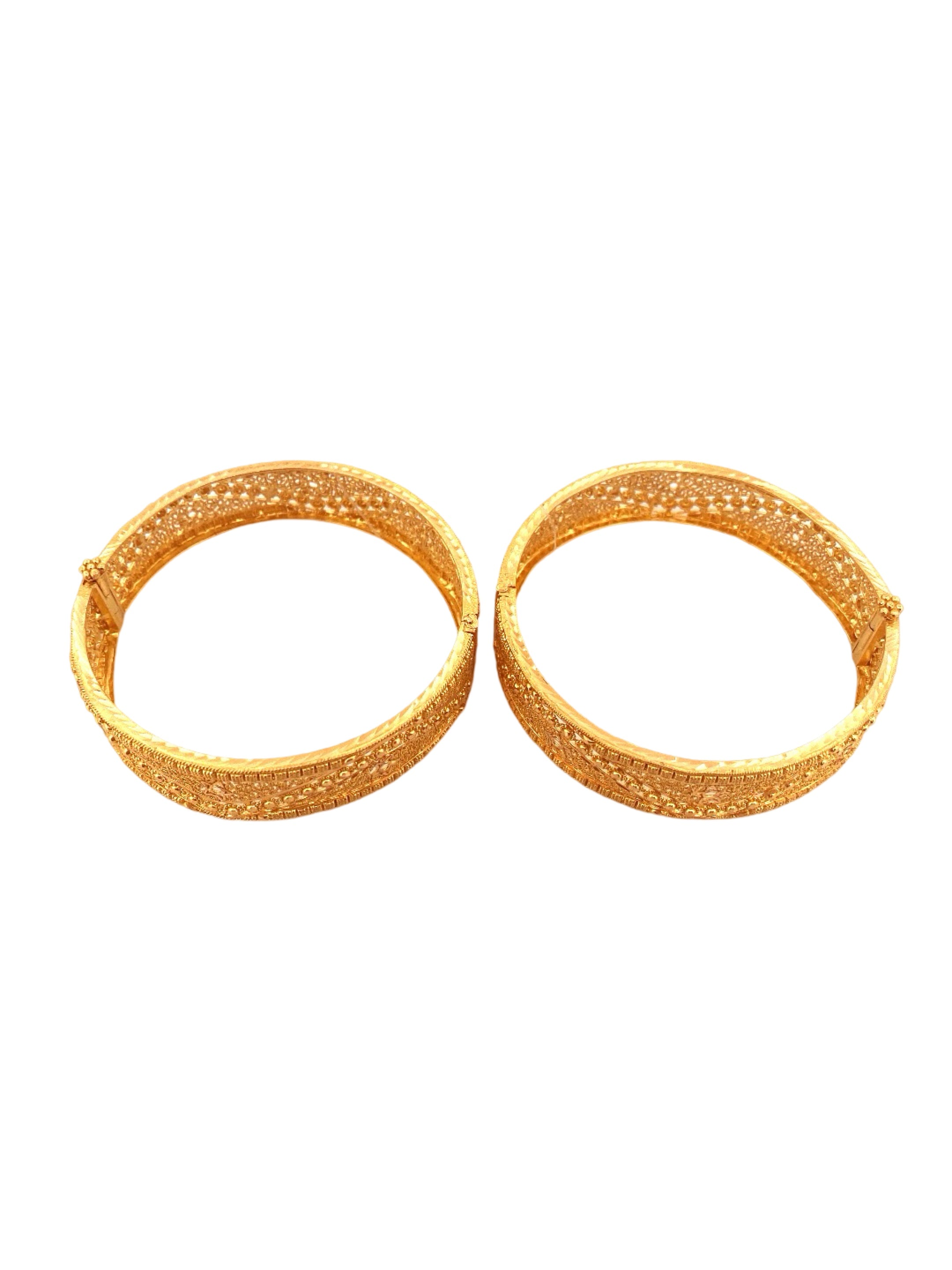 22K Gold Designer 2 Pieces Set Of Ladies Screw Bangles
