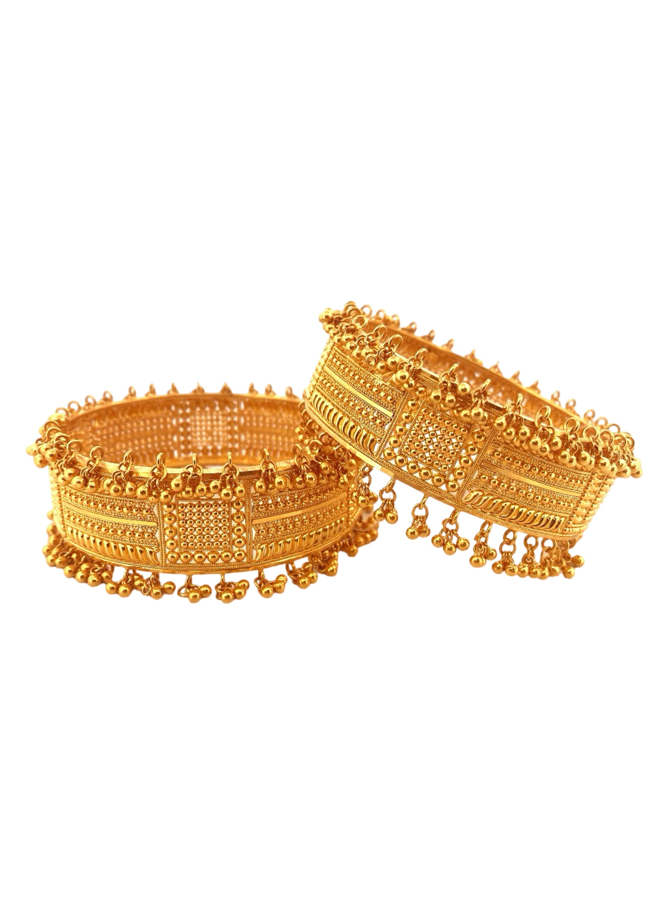22K Gold Designer 2 Pieces Set Of Ladies Screw Bangles