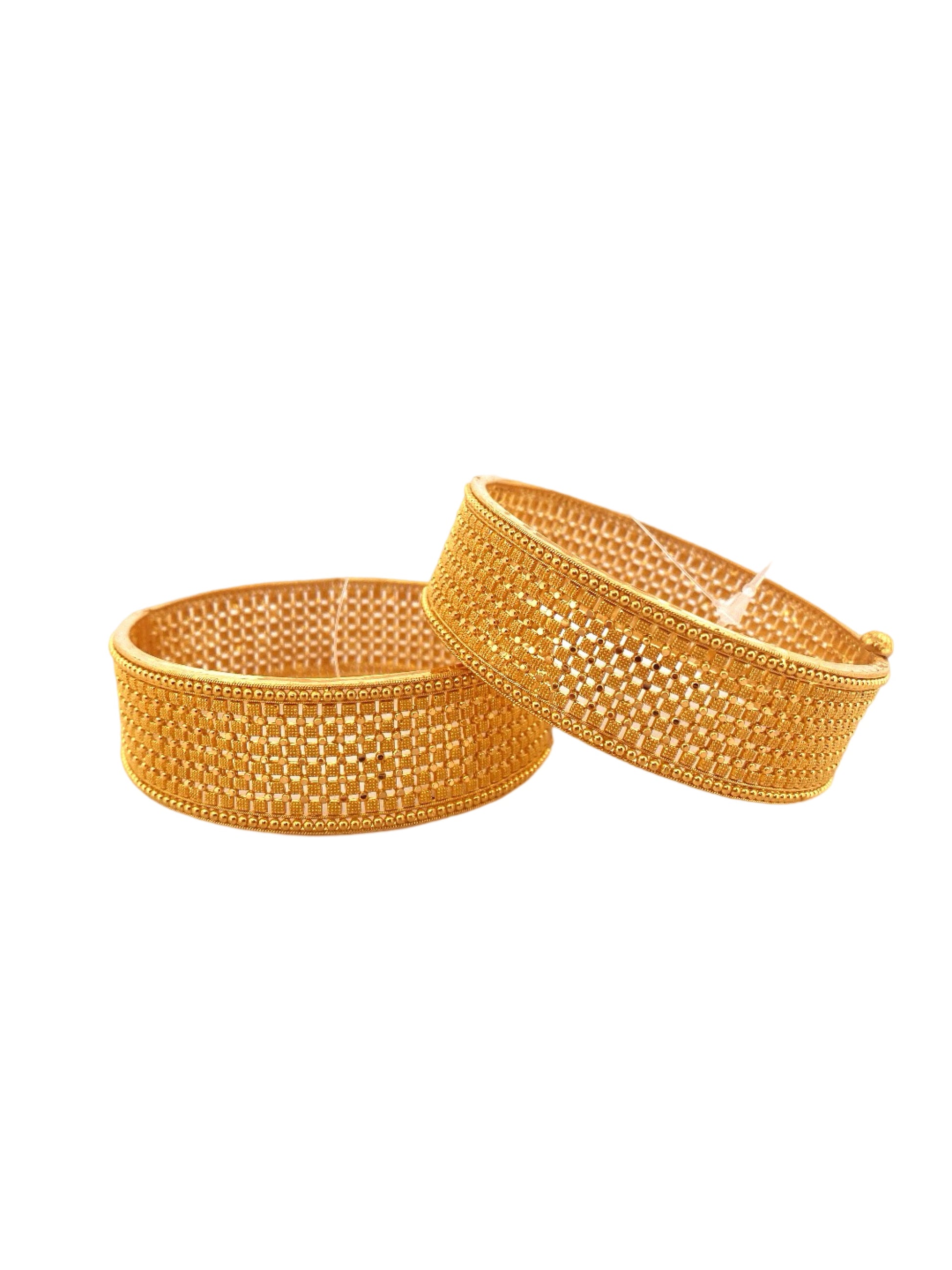 22K Gold Designer 2 Pieces Set Of Ladies Screw Bangles