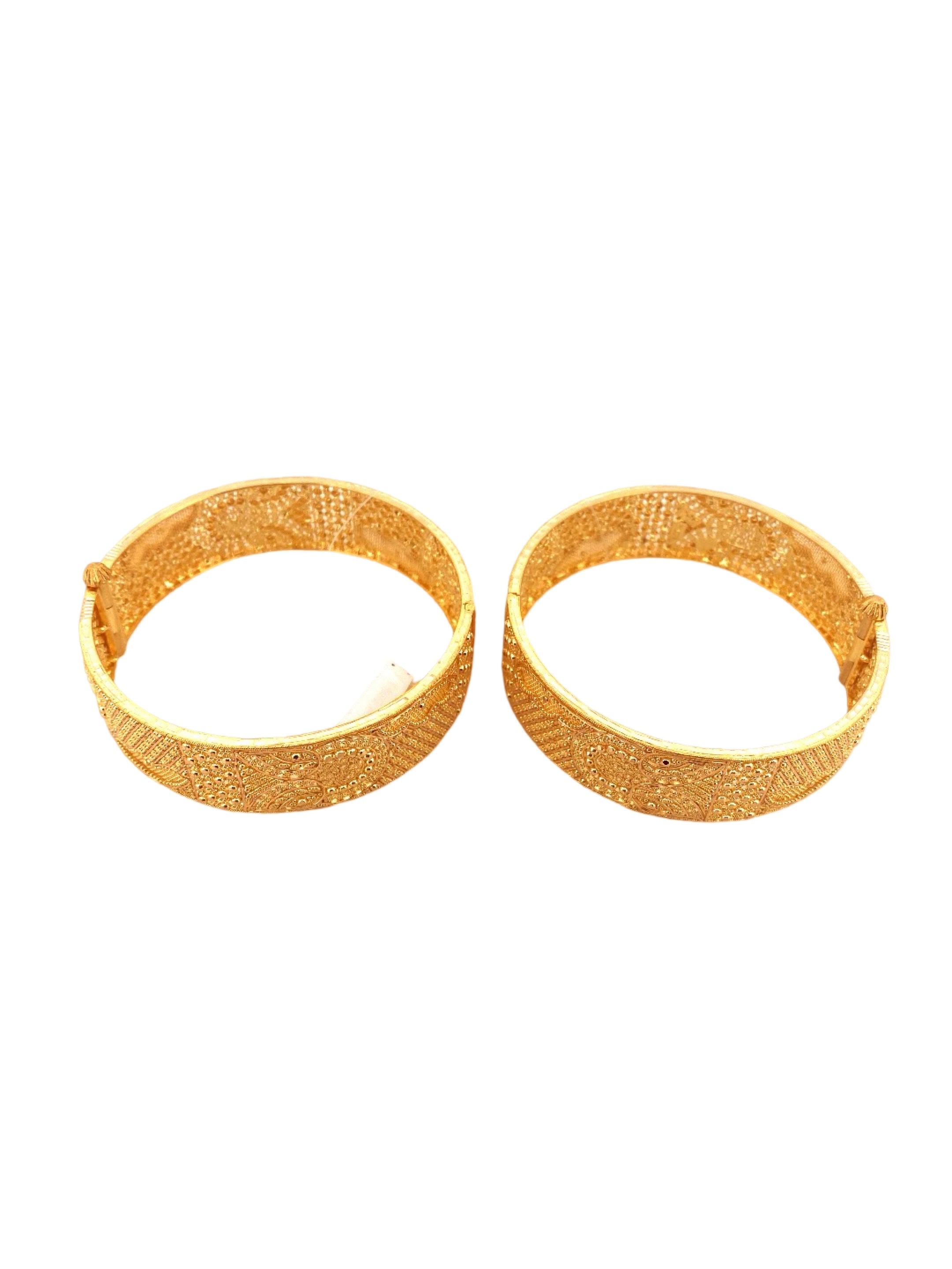 22K Gold Designer 2 Pieces Set Of Ladies Screw Bangles