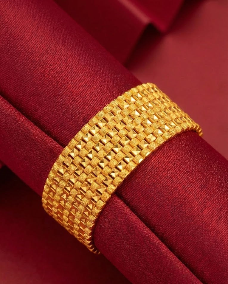 22K Gold Designer Men's Bracelet