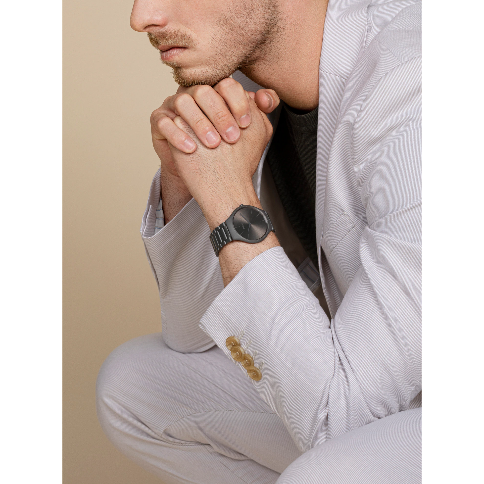 True Thinline Les Couleurs™ Le Corbusier Iron grey 32010